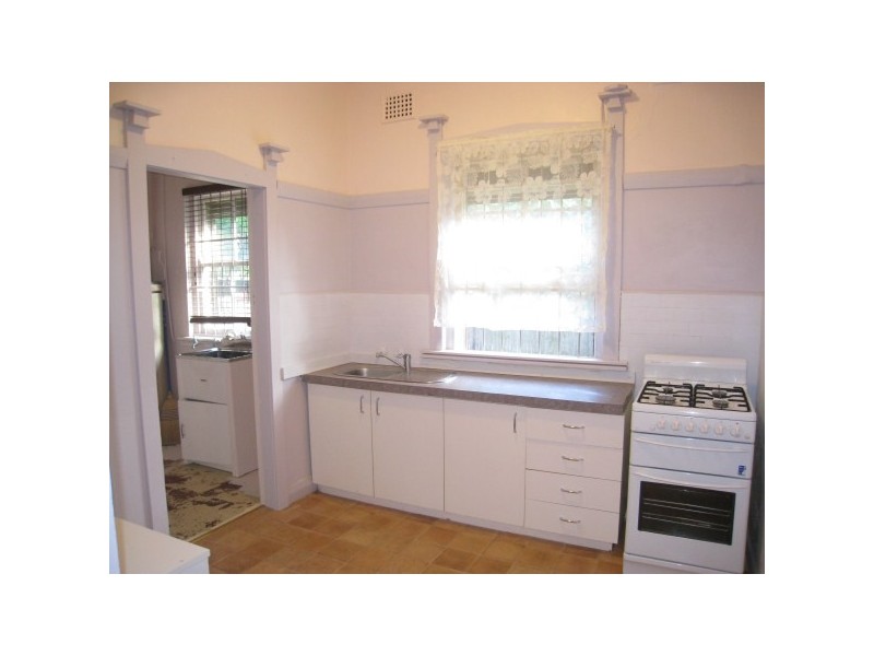14 Elizabeth St, Ashfield NSW 2131