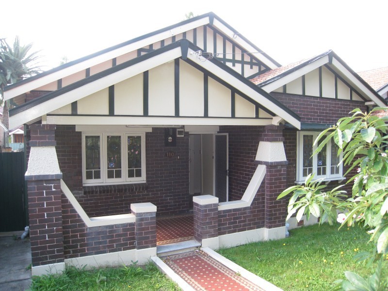 110 Wentworth Rd, Burwood NSW 2134