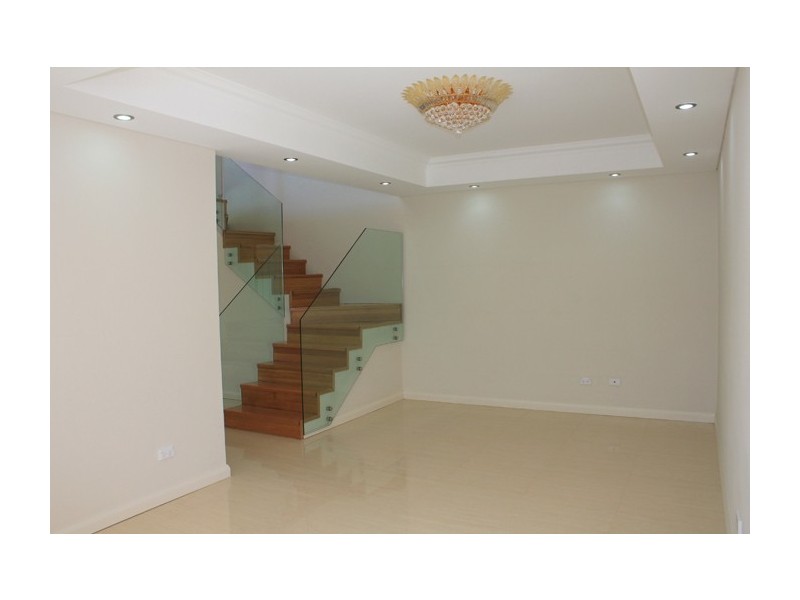 34 Ritchie St, Sans Souci NSW 2219