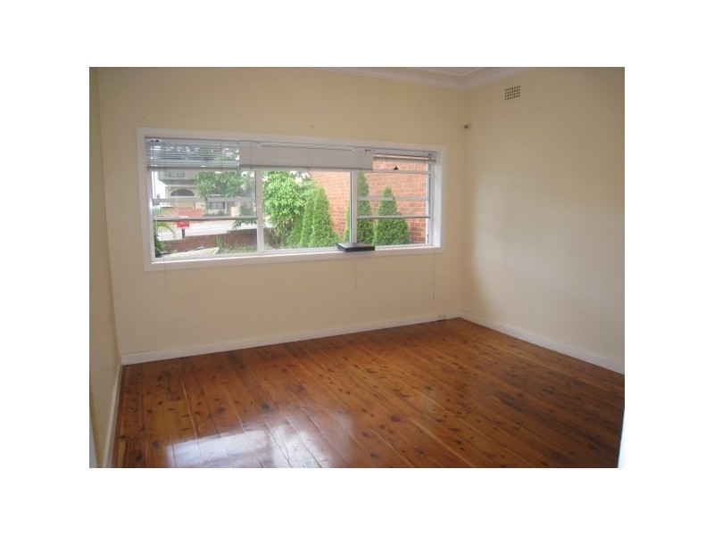 48 Baumans Rd, Peakhurst NSW 2210