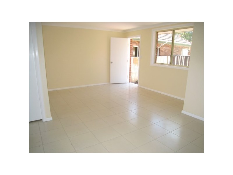 48 Baumans Rd, Peakhurst NSW 2210