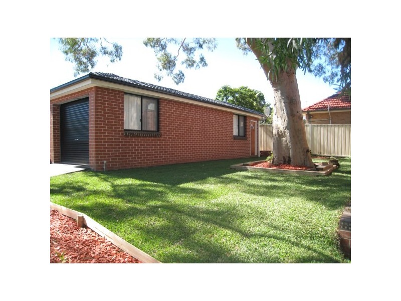 2A Elston Ave, Narwee NSW 2209