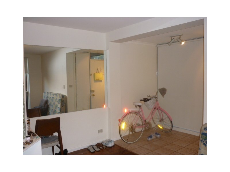 1/20 Orange Grove, St Kilda East VIC 3183