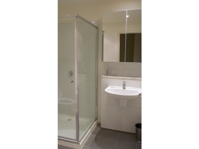 705/25-33 Wills Street, Melbourne VIC 3000