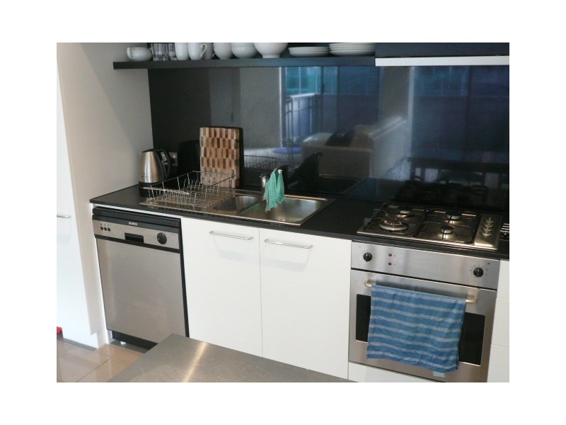 705/25-33 Wills Street, Melbourne VIC 3000