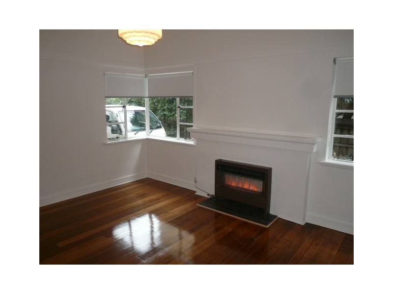 2/16 Charnwood Road, St Kilda VIC 3182