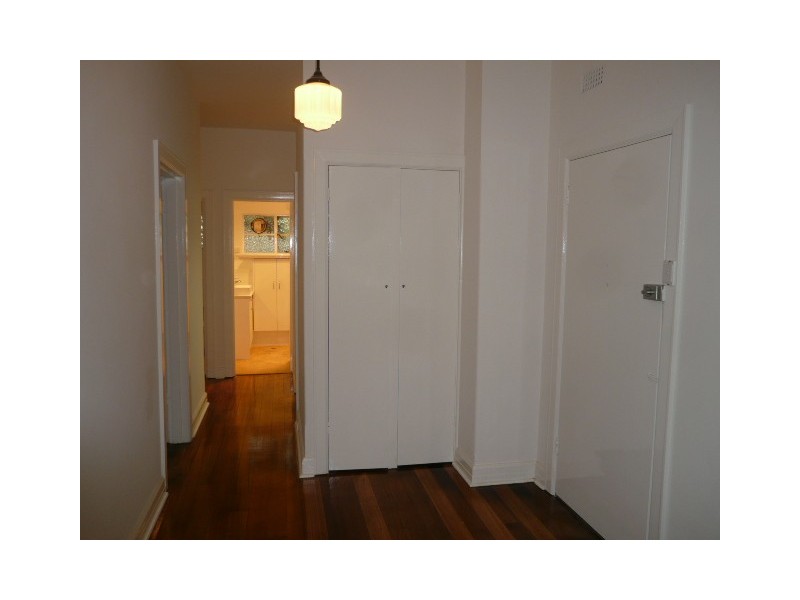 2/16 Charnwood Road, St Kilda VIC 3182