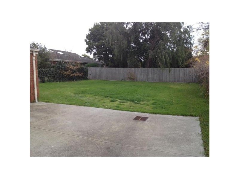 372 Warrigal Road, Cheltenham VIC 3192