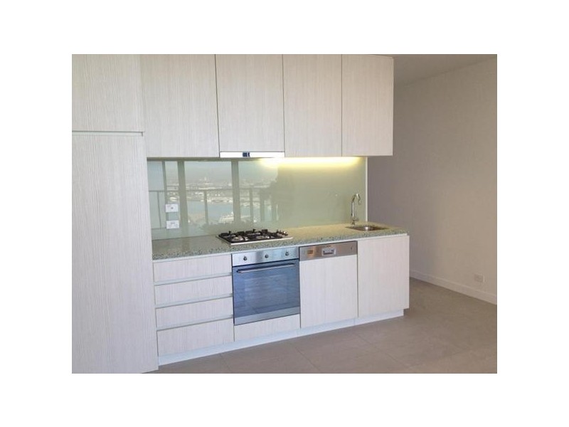 1303/675 LaTrobe Street, Docklands VIC 3008