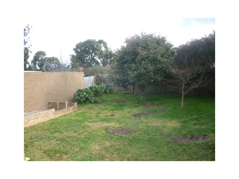 70 Heatherdale Road, Mitcham VIC 3132