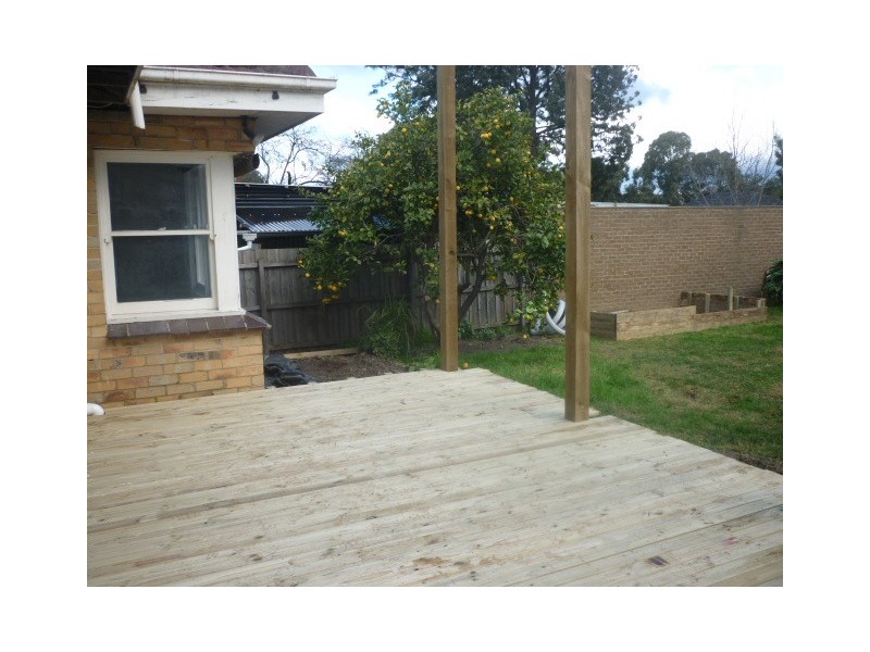 70 Heatherdale Road, Mitcham VIC 3132
