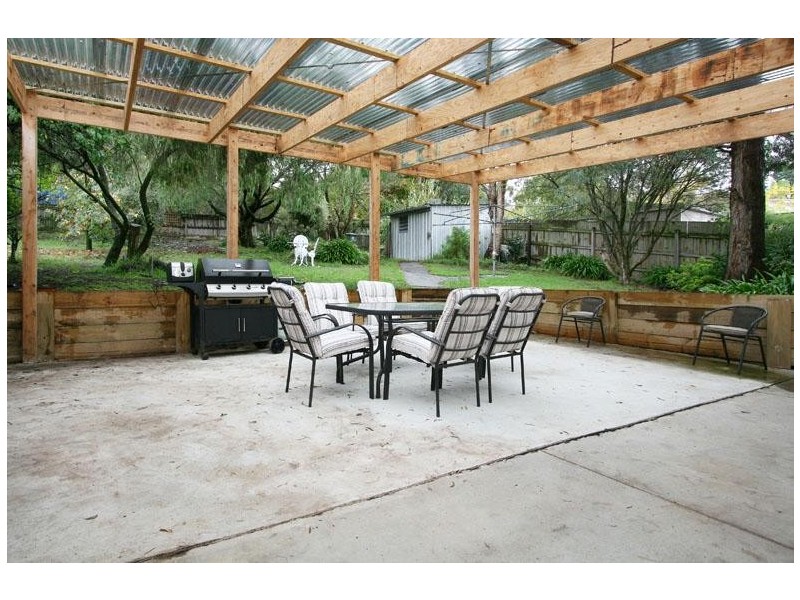 88 Rolling Hills Road, Chirnside Park VIC 3116