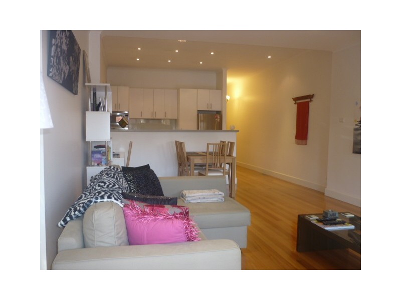 30A Vale Street, St Kilda VIC 3182