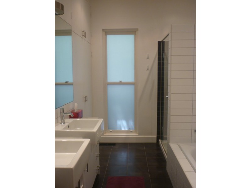 30A Vale Street, St Kilda VIC 3182