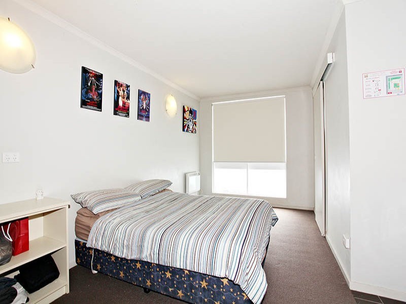 8/15 Hawthorn Road, Caulfield VIC 3162