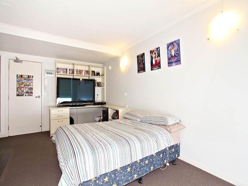 8/15 Hawthorn Road, Caulfield VIC 3162