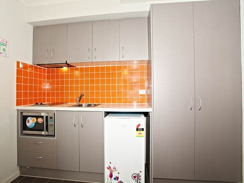8/15 Hawthorn Road, Caulfield VIC 3162