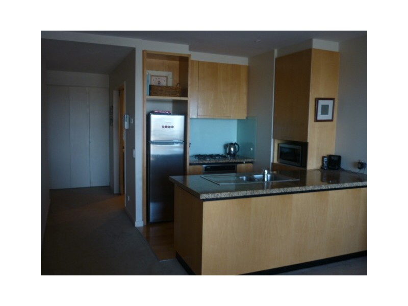 1011/80 Clarendon Street, Southbank VIC 3006