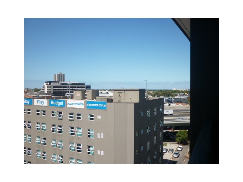 1011/80 Clarendon Street, Southbank VIC 3006