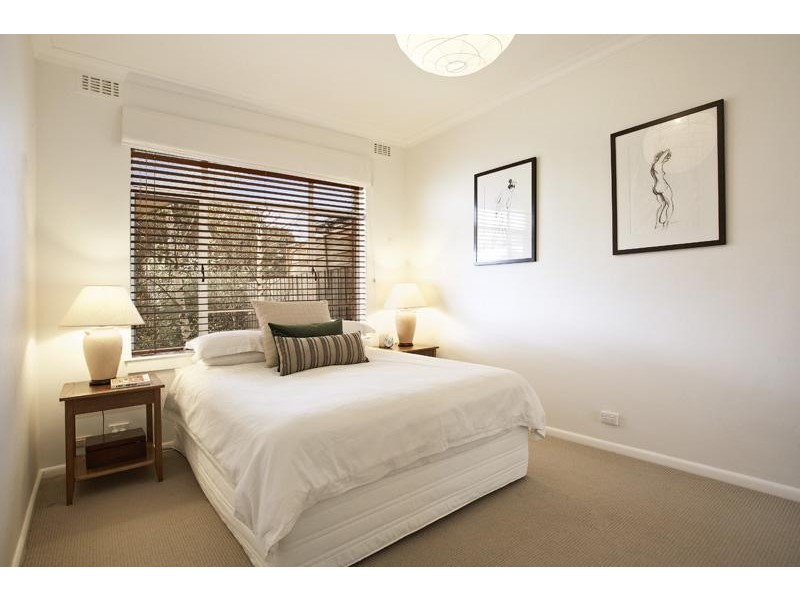 72 Teddington Road, Hampton VIC 3188