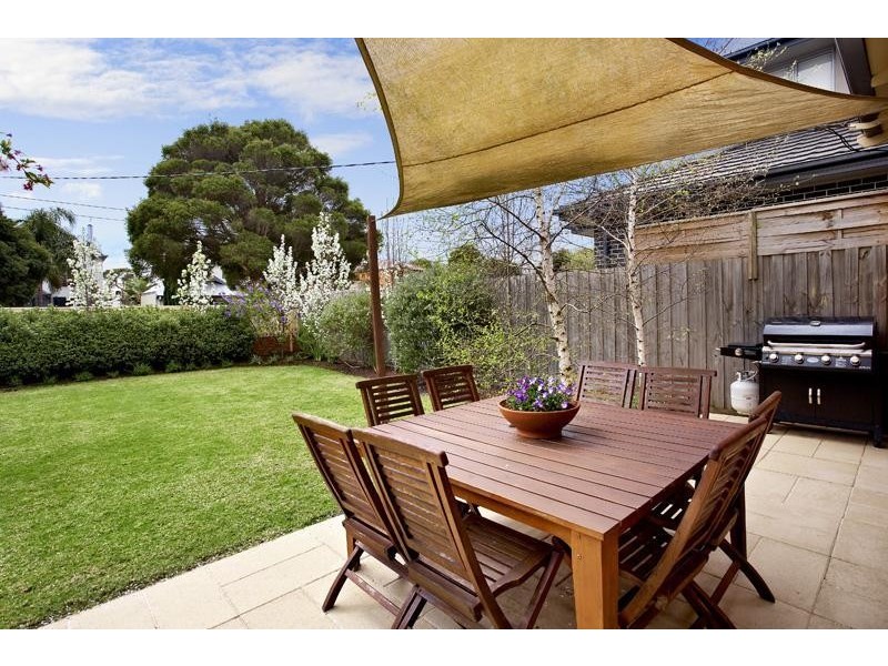 72 Teddington Road, Hampton VIC 3188