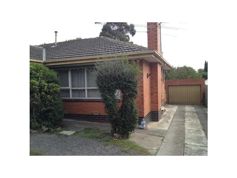 75 Hull Road, Croydon VIC 3136