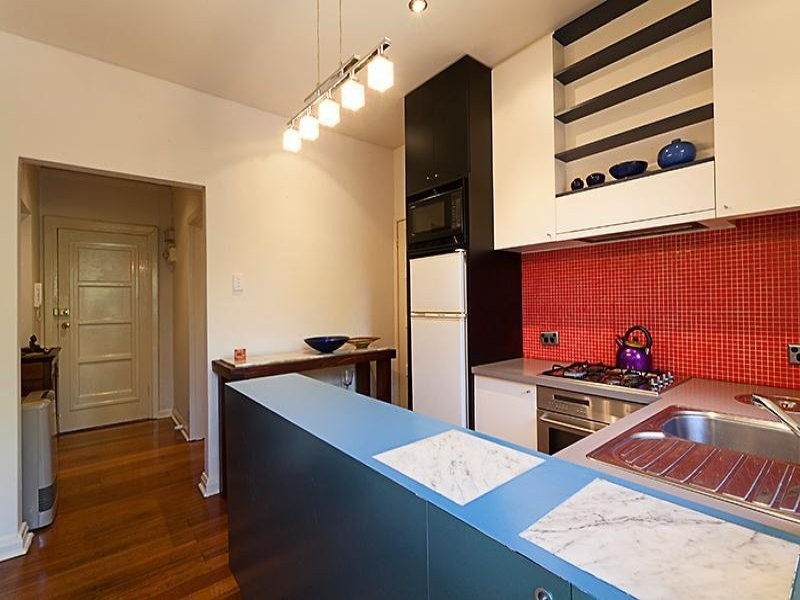 3/33 Greeves Street, St Kilda VIC 3182