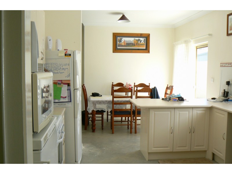 36 Laidlaw St, Boggabri NSW 2382