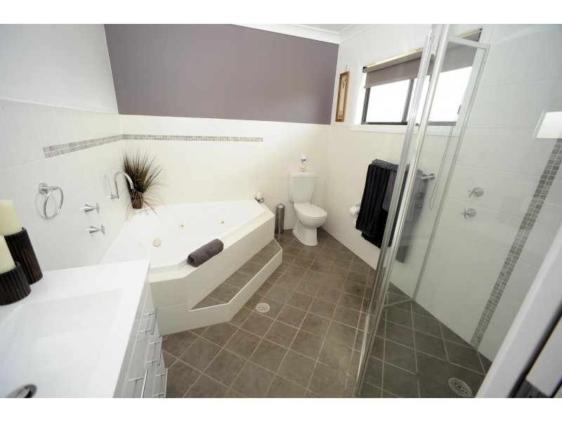 231 Kamilaroi Rd, Gunnedah NSW 2380