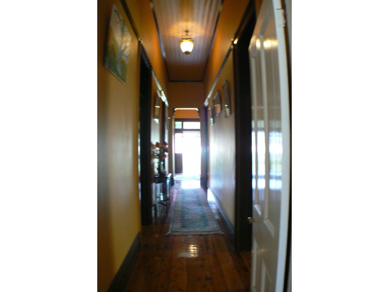 42 Strafford St, Manilla NSW 2346