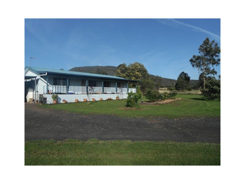 33 Galway Ave, Gunnedah NSW 2380