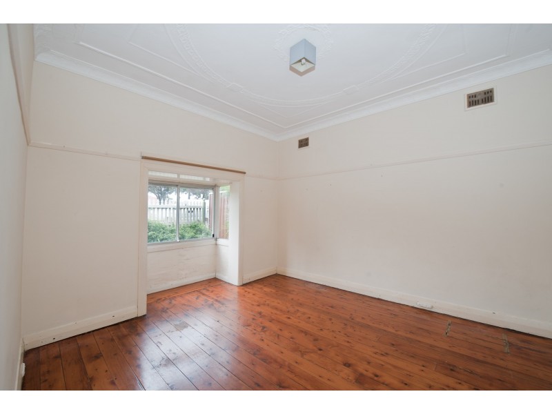 555 Anzac Parade, Kingsford NSW 2032