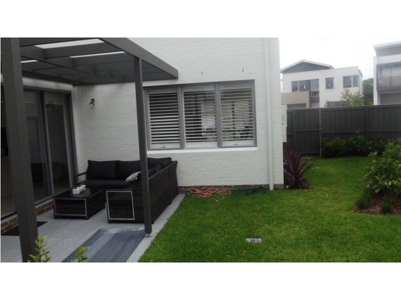 22 Fairsky Street, South Coogee NSW 2034