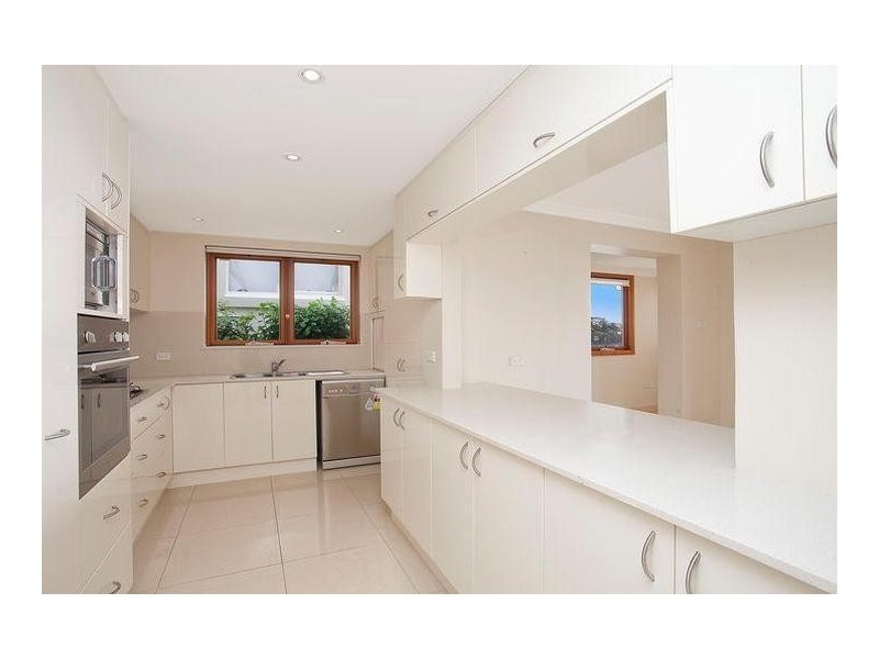 2/20 Marine Parade, Maroubra NSW 2035