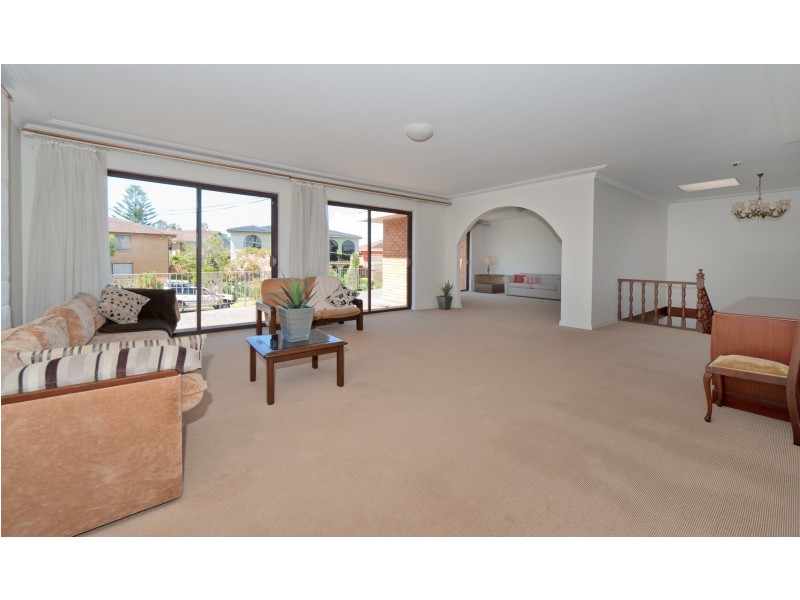 22 Cantrill Avenue, Maroubra NSW 2035