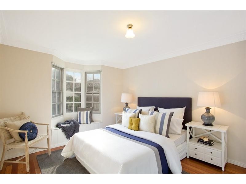 17 Vicar Street, Coogee NSW 2034
