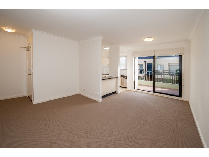 18/73 Banksia Street, Botany NSW 2019