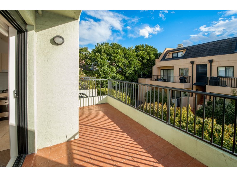 18/73 Banksia Street, Botany NSW 2019