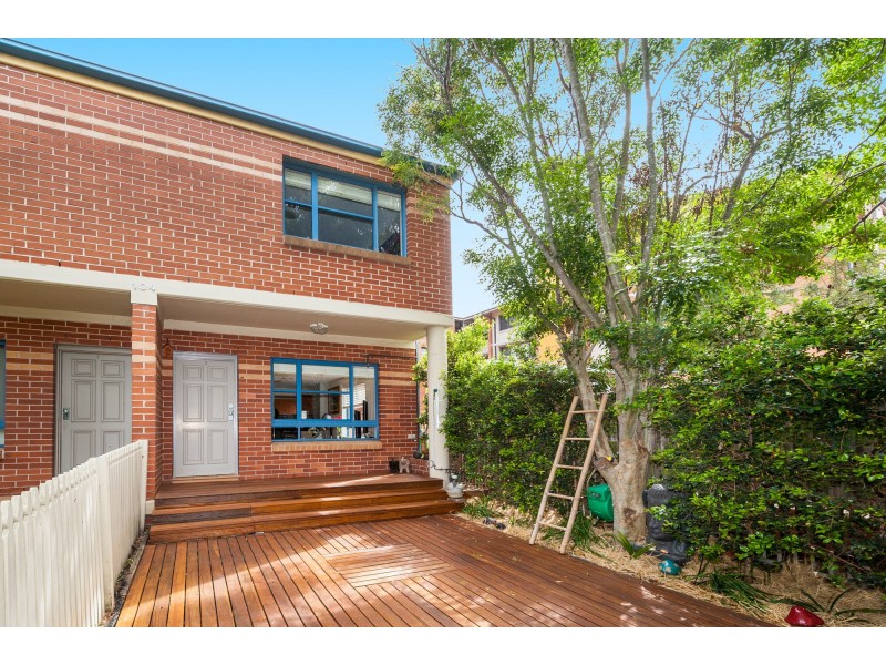 2/104 Yorktown Parade, Maroubra NSW 2035