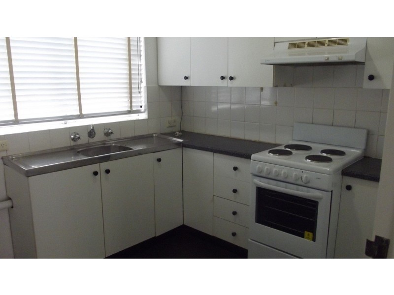 2/16-18 McKeon Street, Maroubra NSW 2035