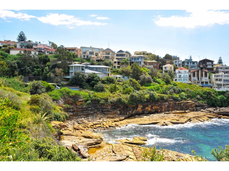 1B Mermaid Ave, South Coogee NSW 2034
