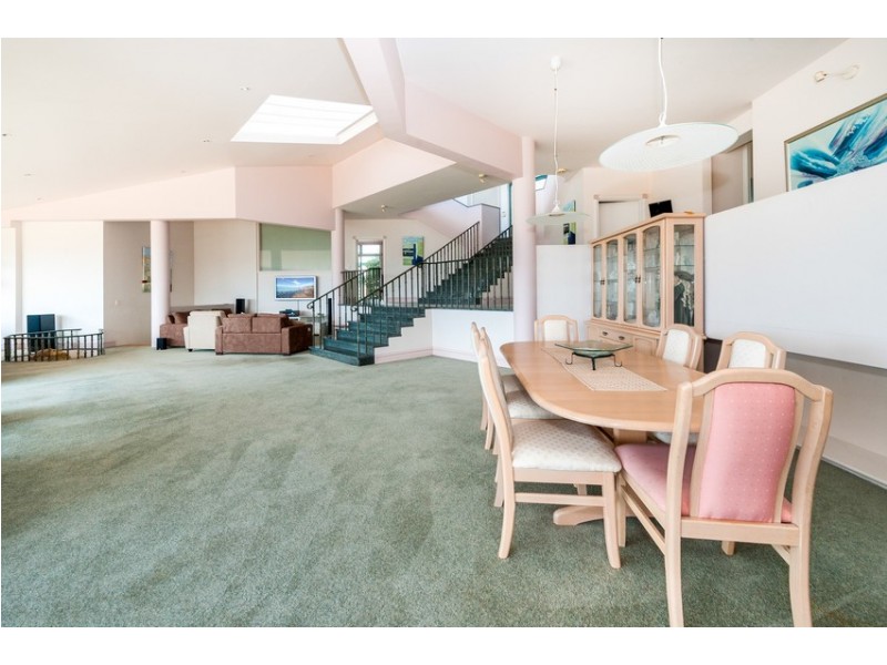 1B Mermaid Ave, South Coogee NSW 2034