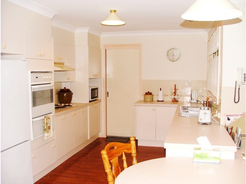4 Cherry Lane, East Bowral NSW 2576