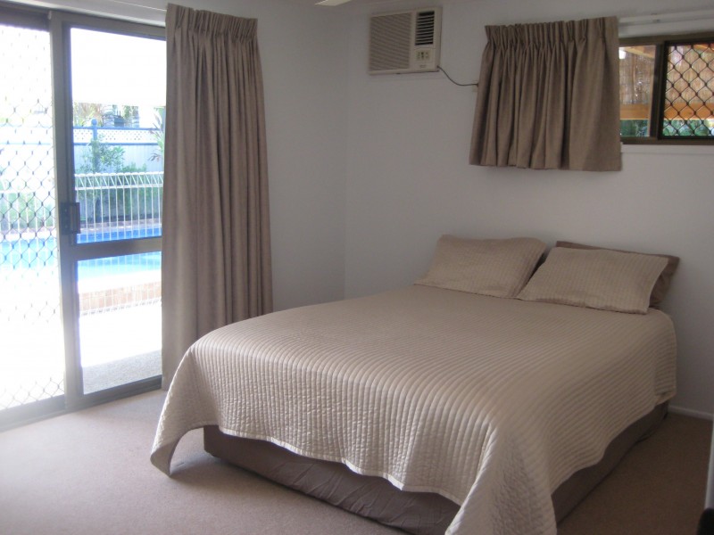 12 Flors Avenue, Mount Pleasant QLD 4740