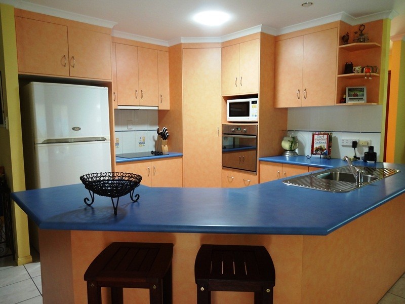 15 Anita Drive, Andergrove QLD 4740