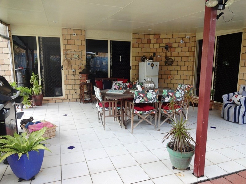 15 Anita Drive, Andergrove QLD 4740