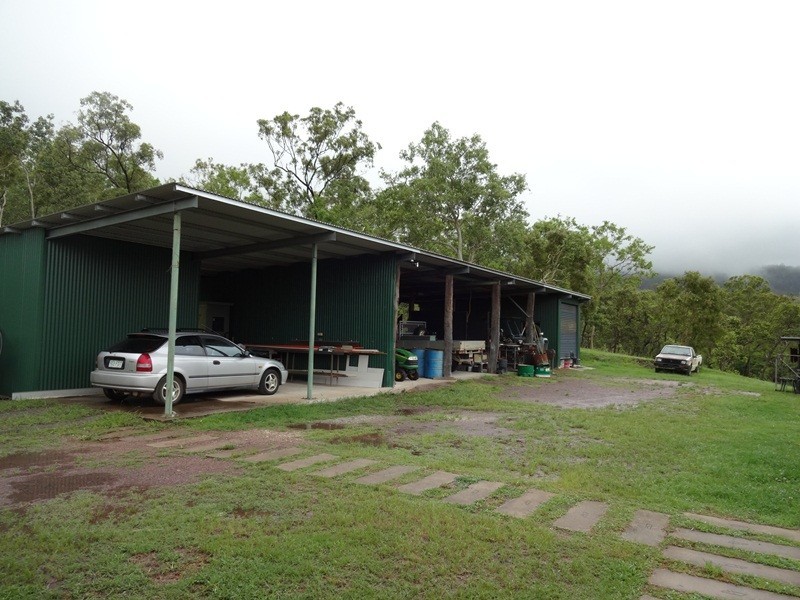 301 Tara Creek Road, Sarina QLD 4737