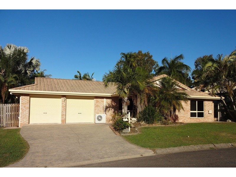 11 Balmoral court, Beaconsfield QLD 4740