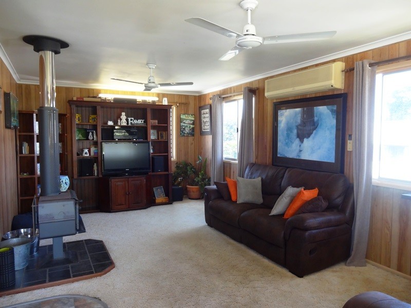3 Lambrook Court, Alexandra QLD 4740