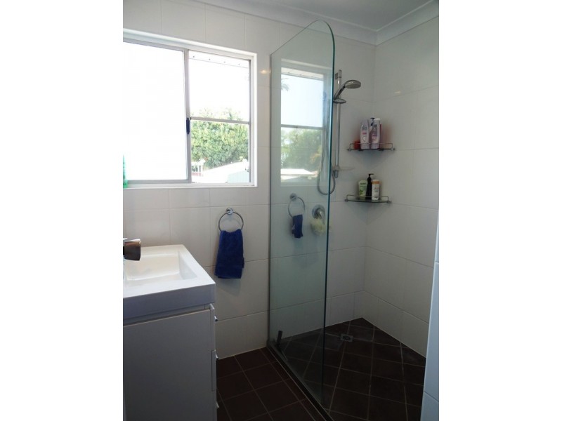 3 Lambrook Court, Alexandra QLD 4740